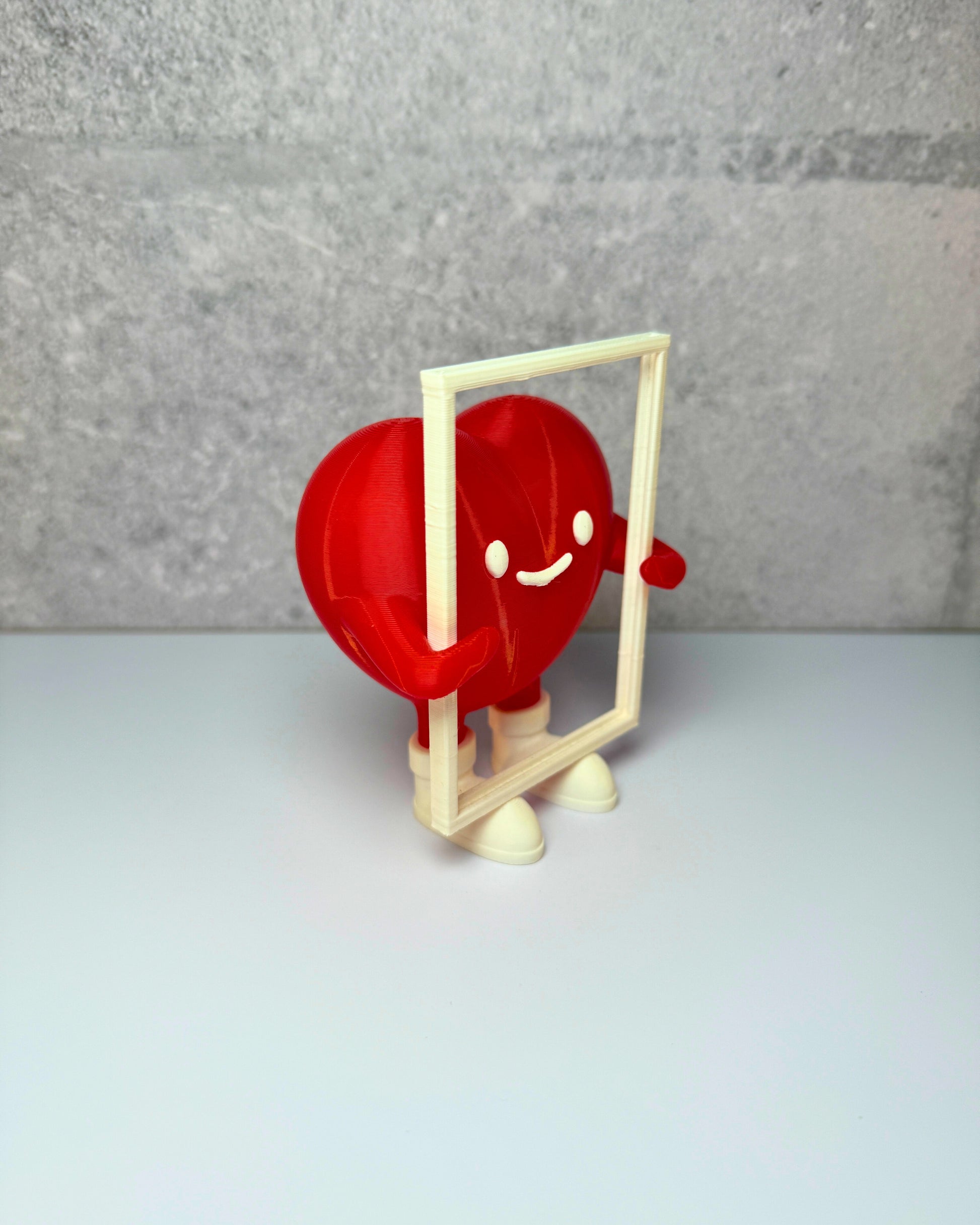Heart Photo Holder - THE FLAPJACK3D STORE