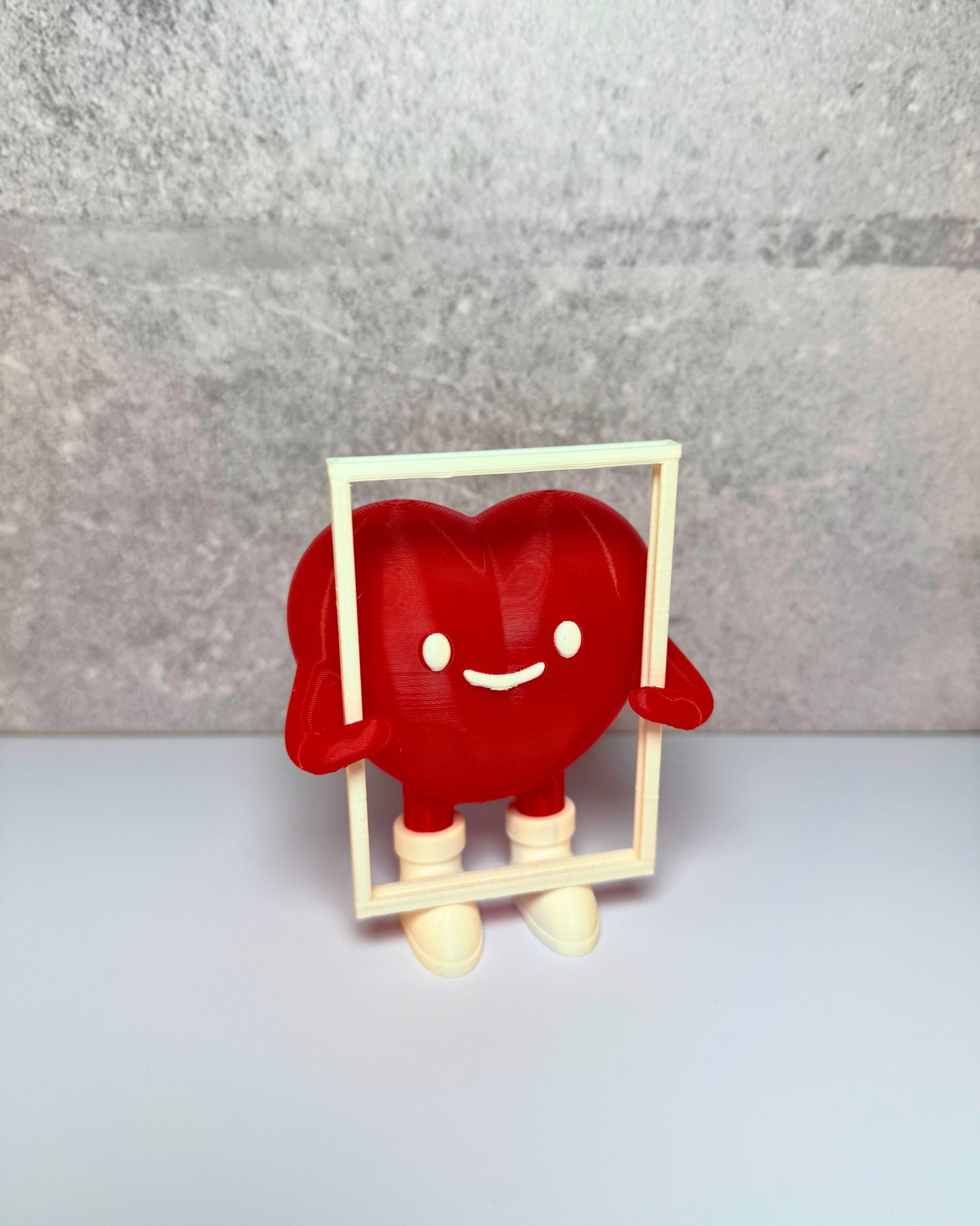 Heart Photo Holder - THE FLAPJACK3D STORE